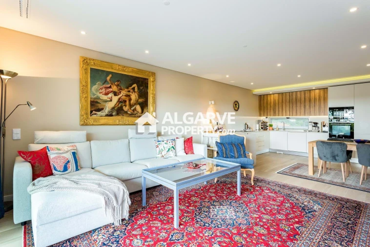 Apartamento T2 para Venda em Quarteira Foto 14