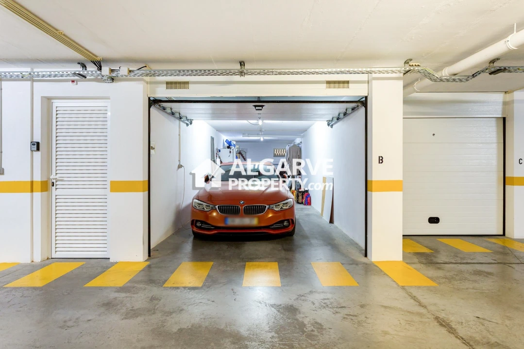 Apartamento T2 para Venda em Quarteira Foto 29