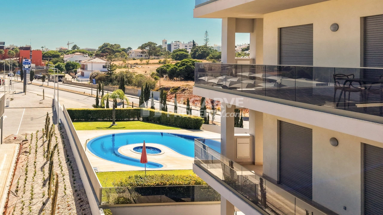 Apartamento T2 para Venda em Quarteira Foto 7