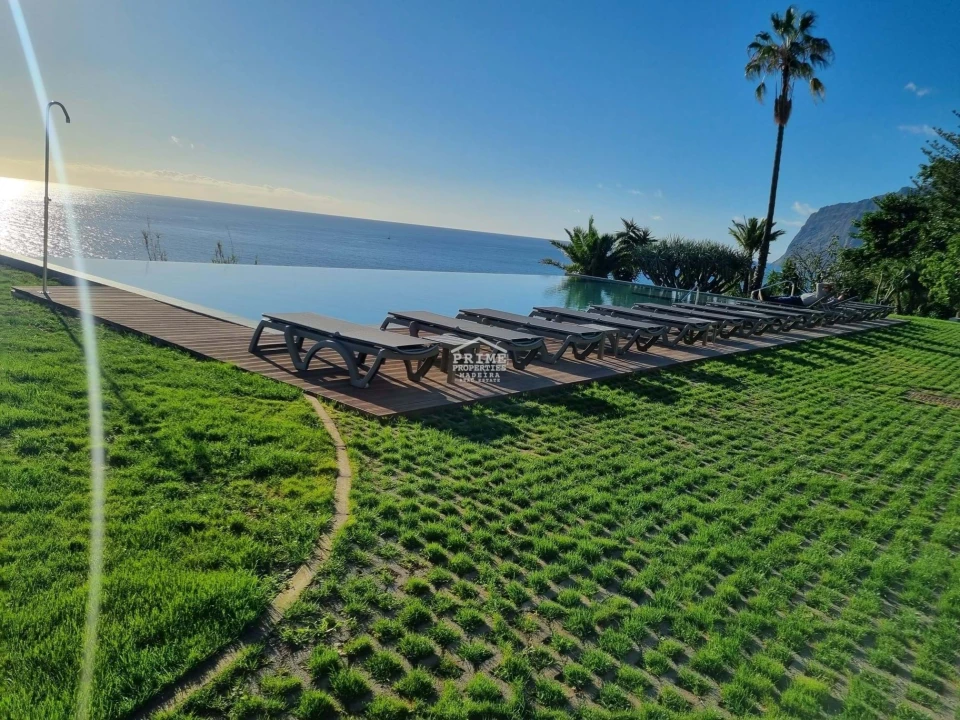 Apartamento T4 para Venda em São Martinho Foto 7