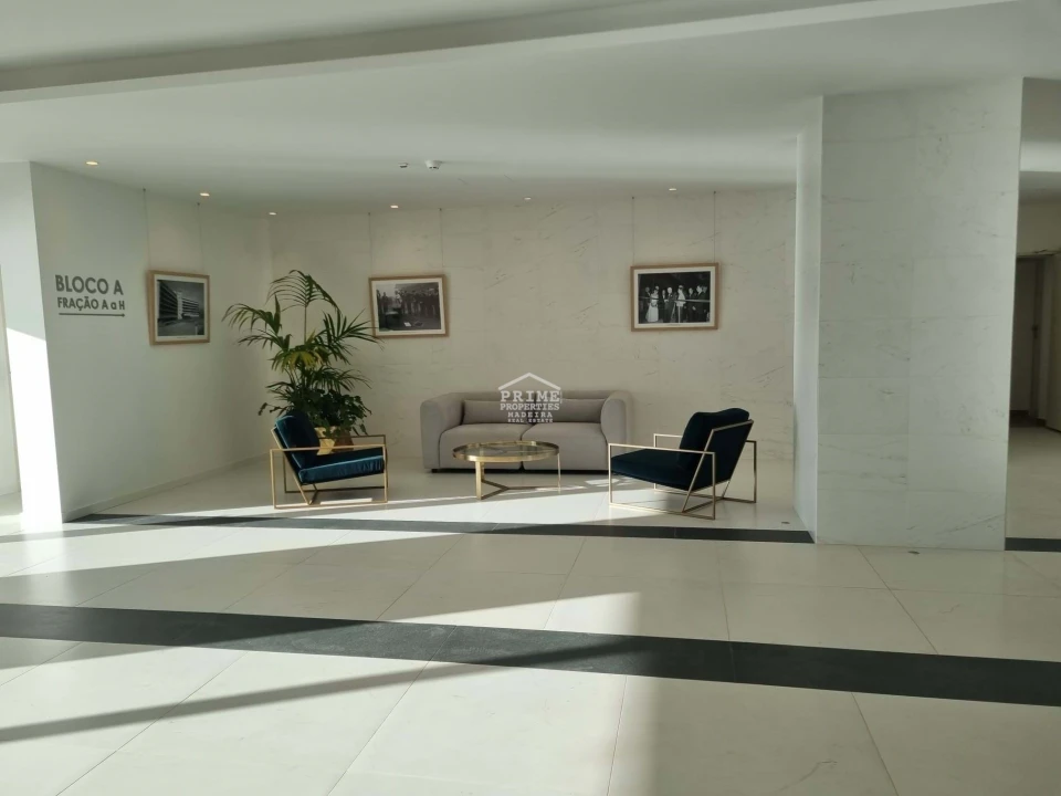 Apartamento T4 para Venda em São Martinho Foto 11