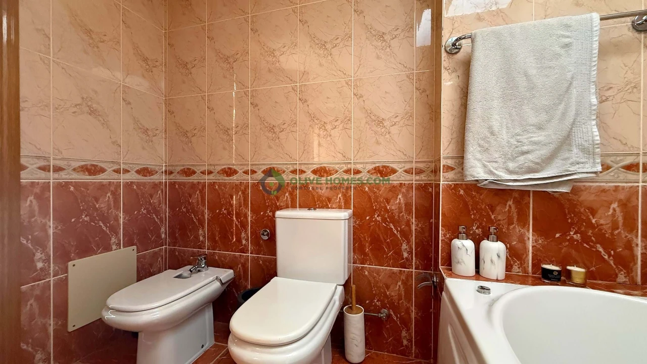 Moradia T2 para Venda em Quarteira Foto 19