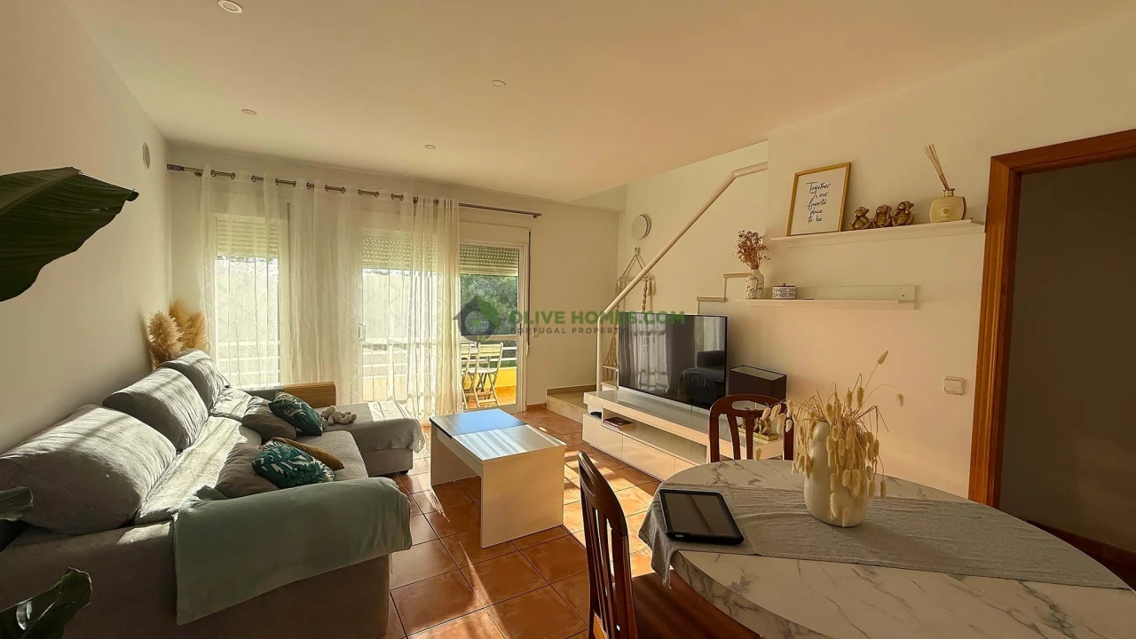 Moradia T2 para Venda em Quarteira Foto 2