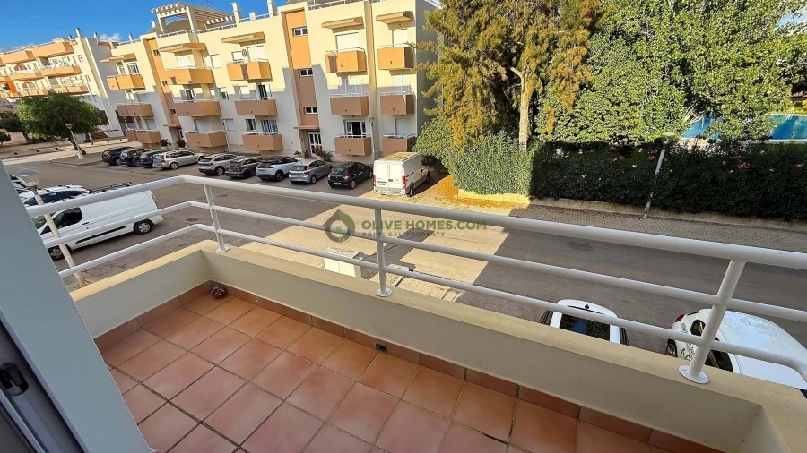 Moradia T2 para Venda em Quarteira Foto 18