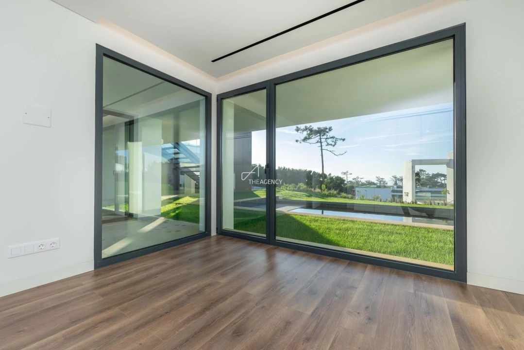 Moradia T5 para Venda em Colares Foto 6