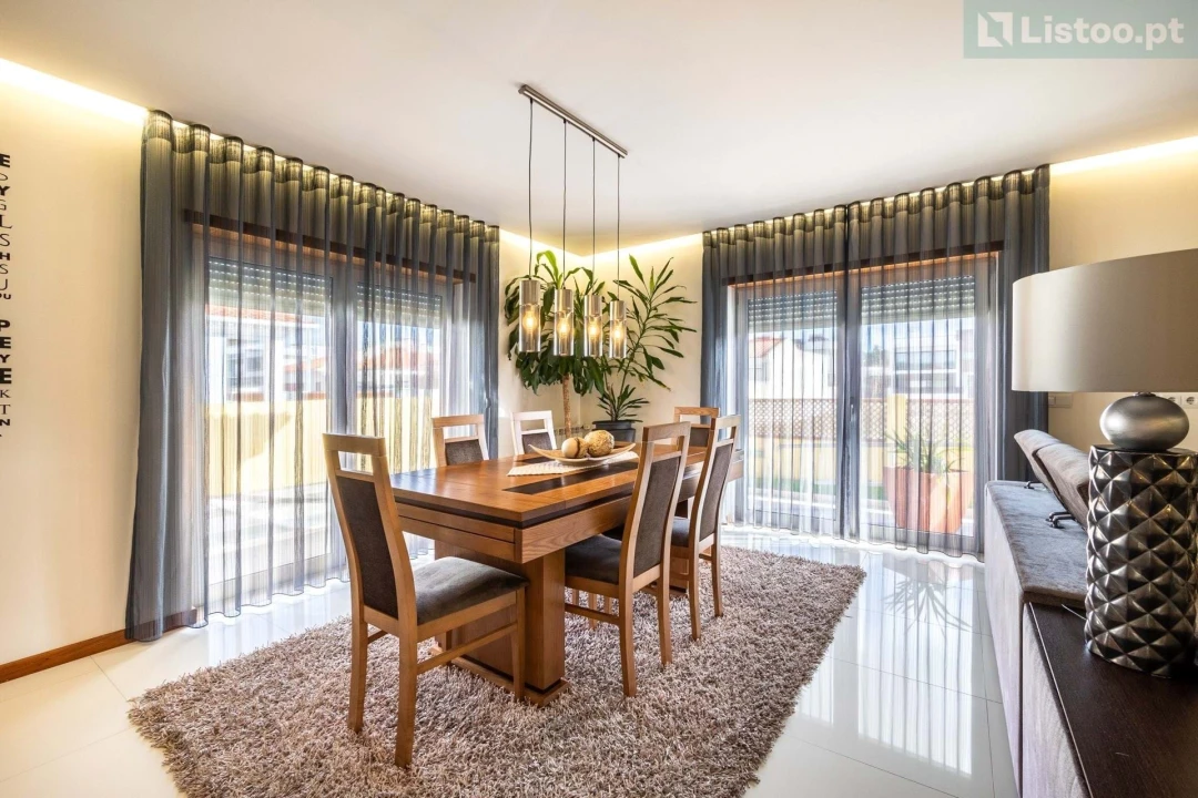 Moradia T5 para Venda em Marinha Grande Foto 8