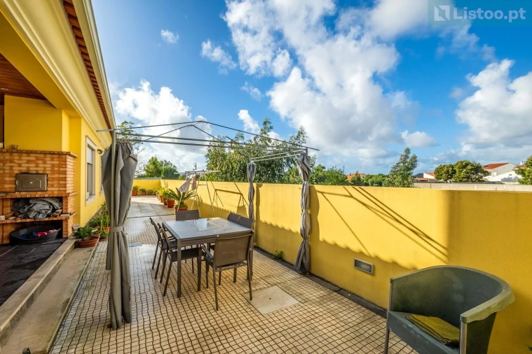 Moradia T5 para Venda em Marinha Grande Foto 26