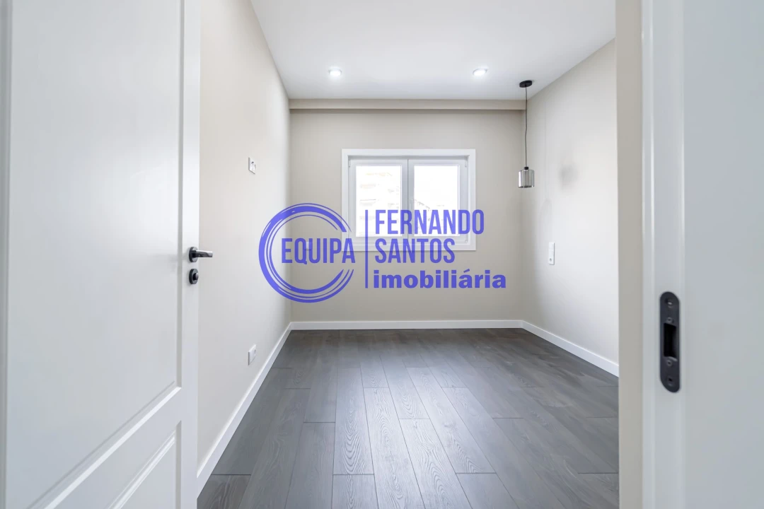 Apartamento T2 para Venda em Armação de Pera Foto 19