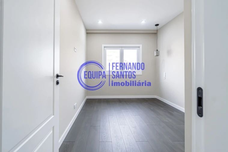 Apartamento T2 para Venda em Armação de Pera Foto 19