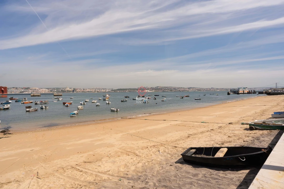 Negócio para Arrendamento em Caparica e Trafaria Foto 18