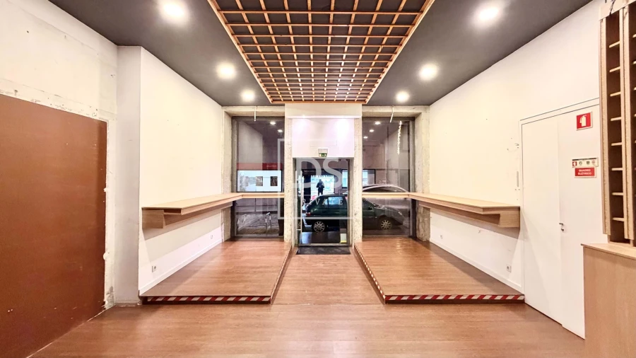 Negócio para Arrendamento em Braga (São José de São Lázaro e São João do Souto) Foto 4