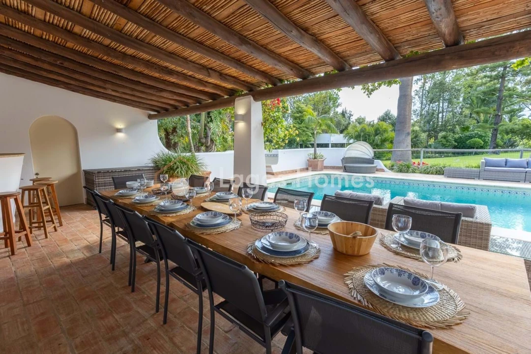 Moradia T7 para Venda em Mexilhoeira Grande Foto 33