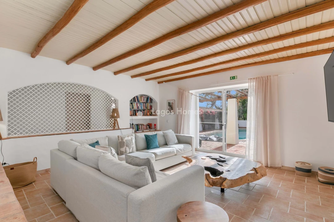 Moradia T7 para Venda em Mexilhoeira Grande Foto 6