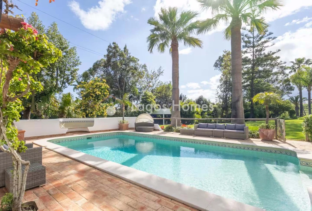 Moradia T7 para Venda em Mexilhoeira Grande Foto 32