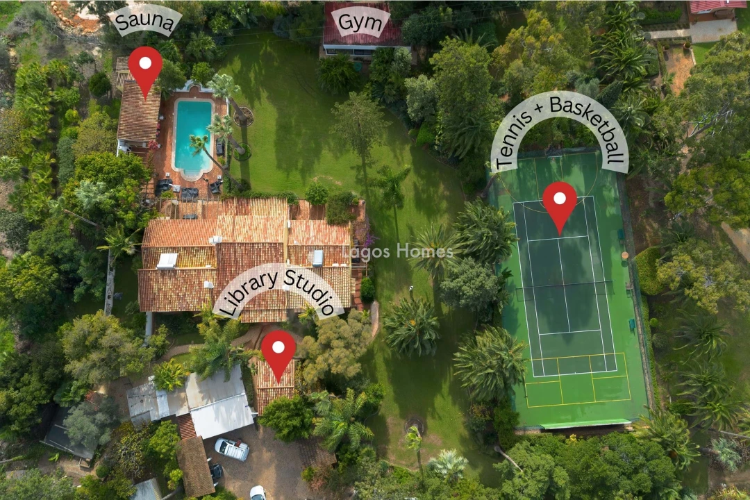 Moradia T7 para Venda em Mexilhoeira Grande Foto 35