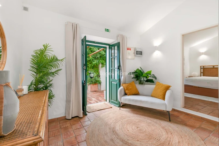 Moradia T7 para Venda em Mexilhoeira Grande Foto 24