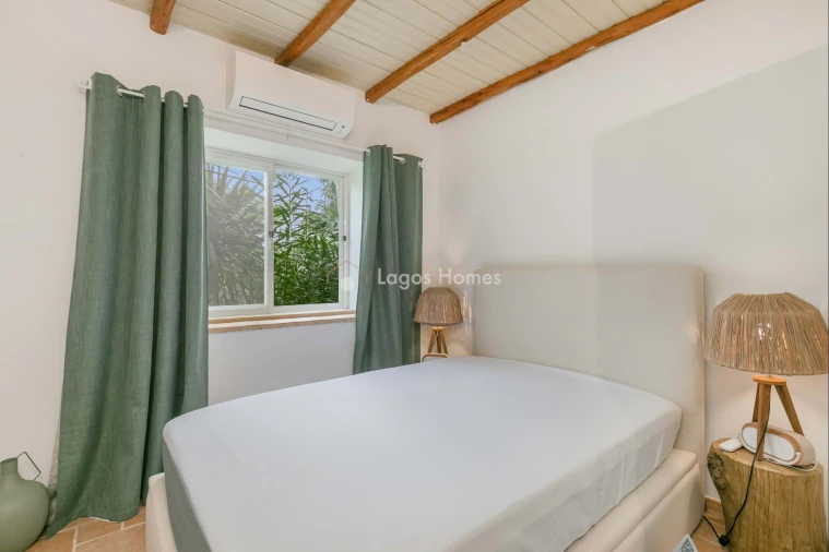 Moradia T7 para Venda em Mexilhoeira Grande Foto 14