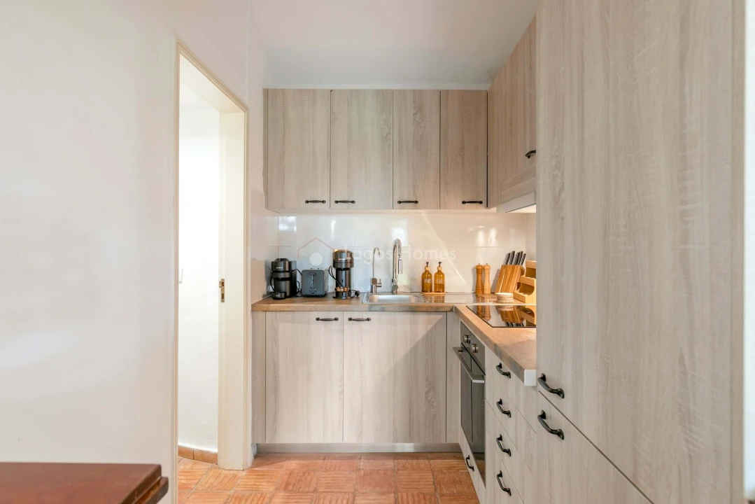 Moradia T7 para Venda em Mexilhoeira Grande Foto 25