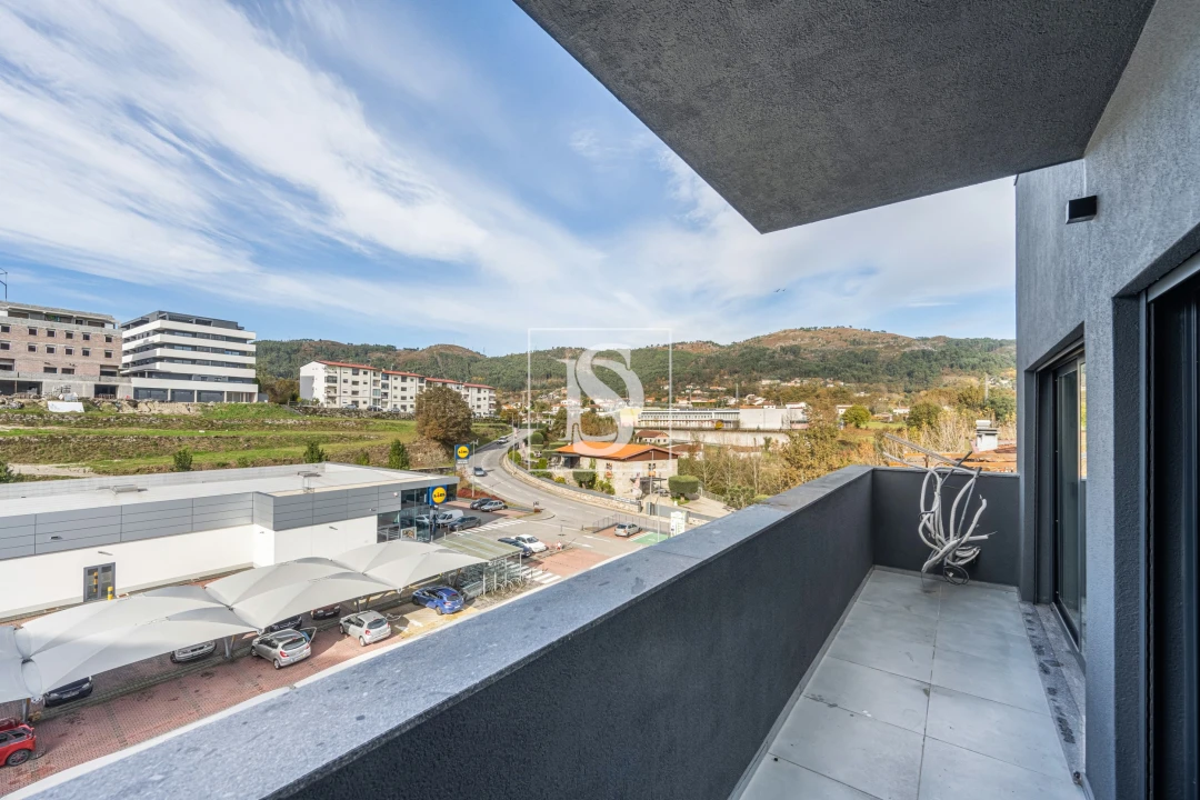 Apartamento T3 para Venda em Vieira do Minho Foto 8
