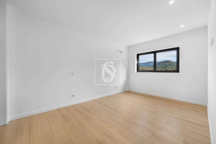 Apartamento T3 para Venda em Vieira do Minho Foto 12