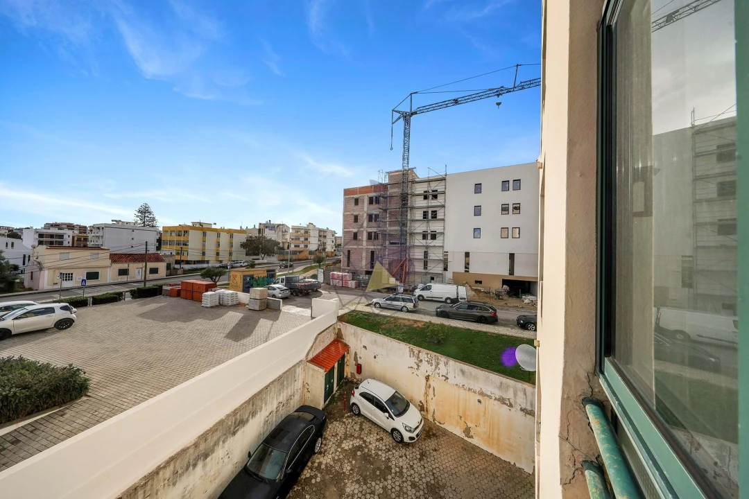 Apartamento T1 para Venda em Portimão Foto 8