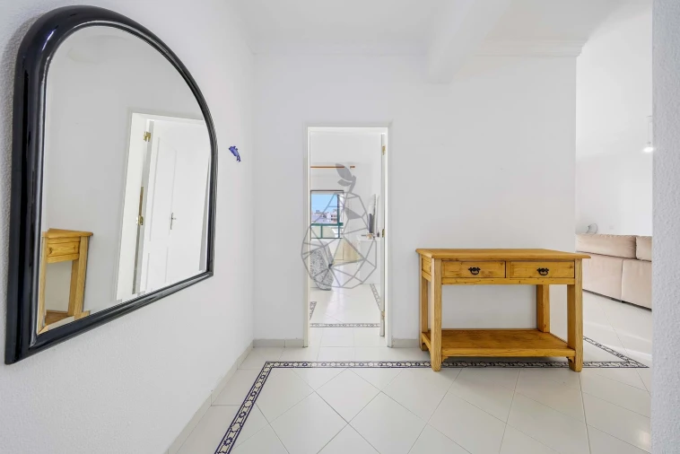 Apartamento T1 para Venda em Portimão Foto 6
