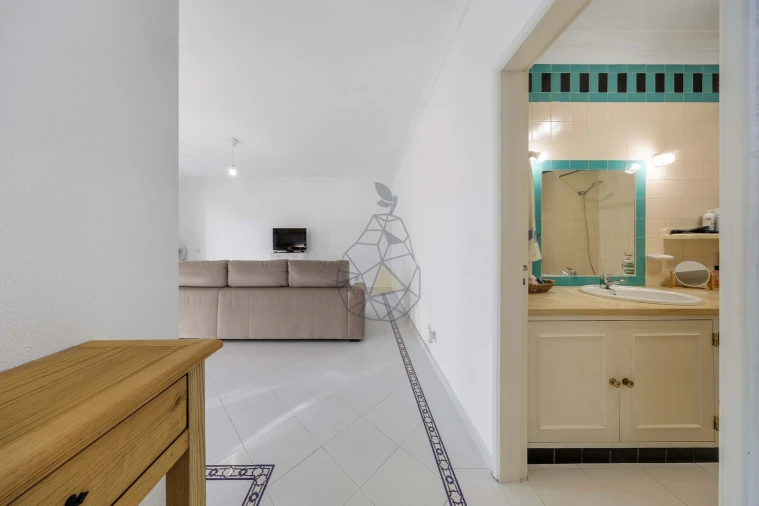 Apartamento T1 para Venda em Portimão Foto 10
