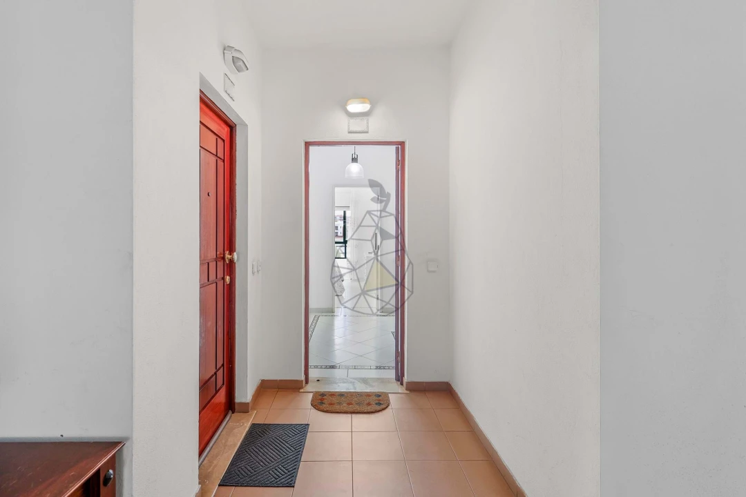 Apartamento T1 para Venda em Portimão Foto 4