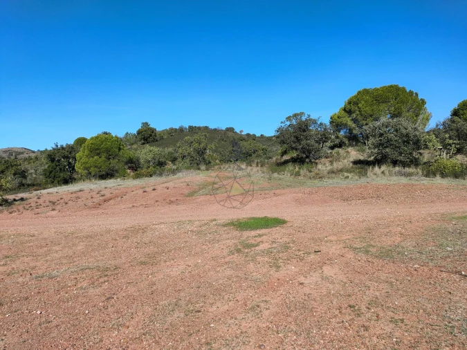 Terreno para Venda em Salir Foto 5