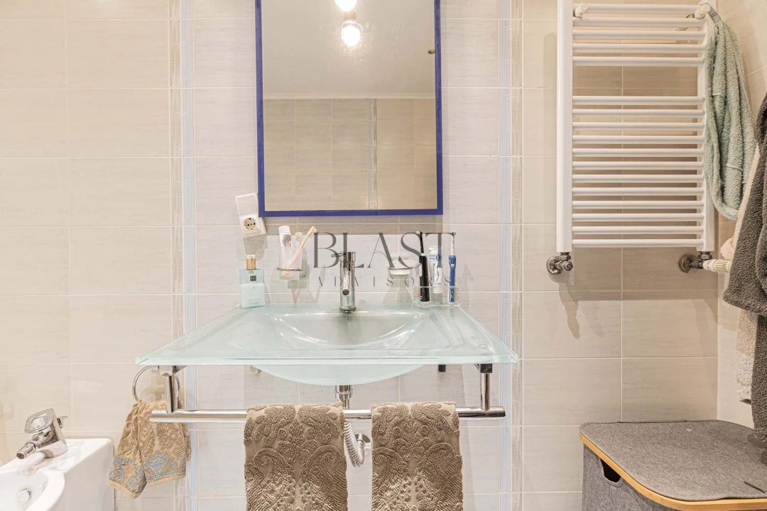 Apartamento T3 para Venda em Porto Salvo Foto 12