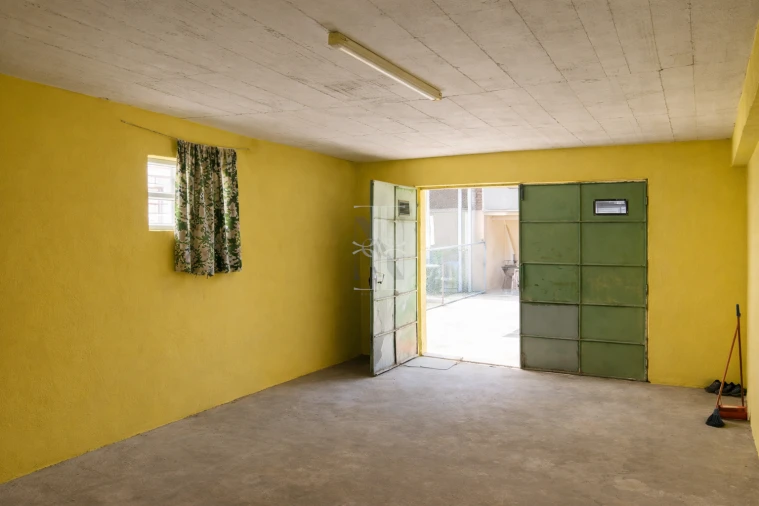 Apartamento T3 para Venda em Porto Salvo Foto 27