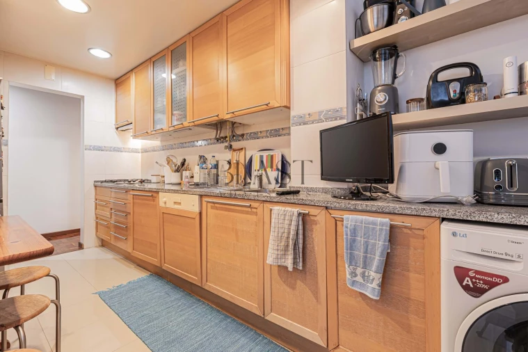 Apartamento T3 para Venda em Porto Salvo Foto 7