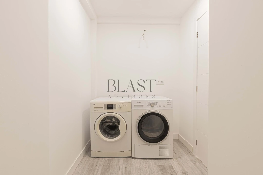 Moradia T5 para Venda em Charneca de Caparica e Sobreda Foto 12