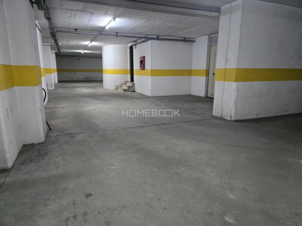 Garagem para Venda em Setubal (São Sebastião) Foto 10