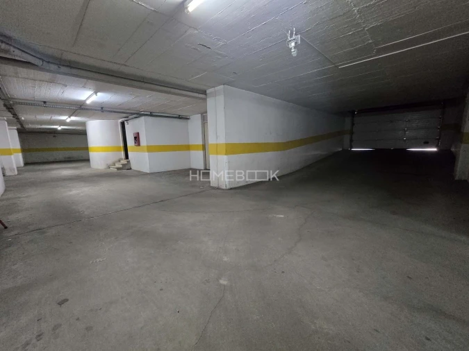 Garagem para Venda em Setubal (São Sebastião) Foto 11