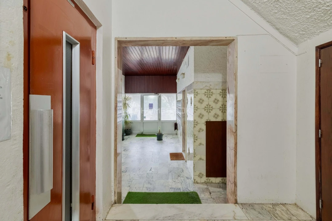 Apartamento T2 para Venda em União das Freguesias de Setúbal Foto 4