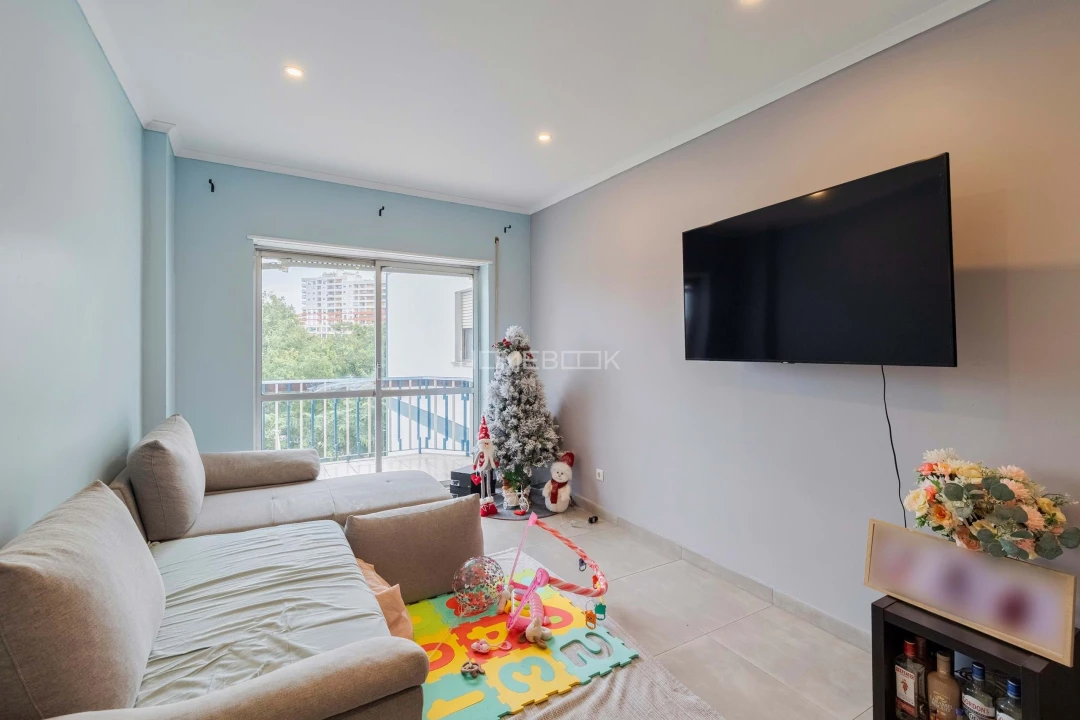 Apartamento T2 para Venda em União das Freguesias de Setúbal Foto 8