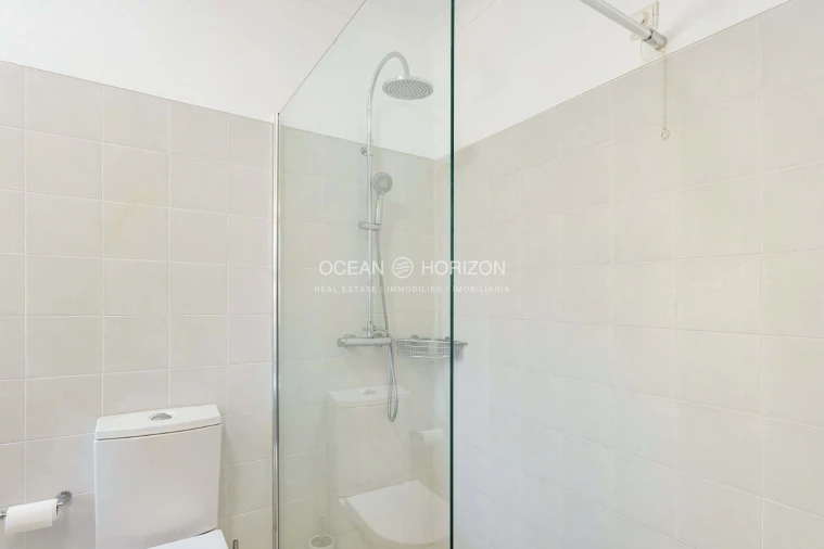 Apartamento T2 para Venda em Estômbar e Parchal Foto 13