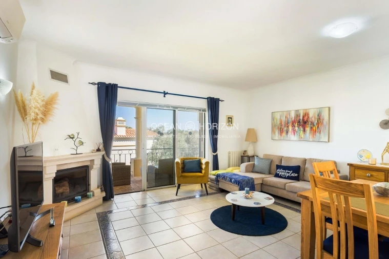 Apartamento T2 para Venda em Estômbar e Parchal