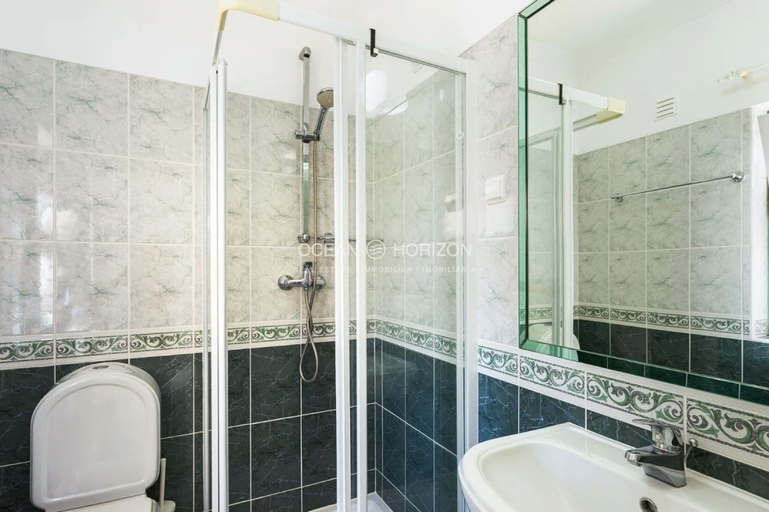 Apartamento T2 para Venda em Estômbar e Parchal Foto 16