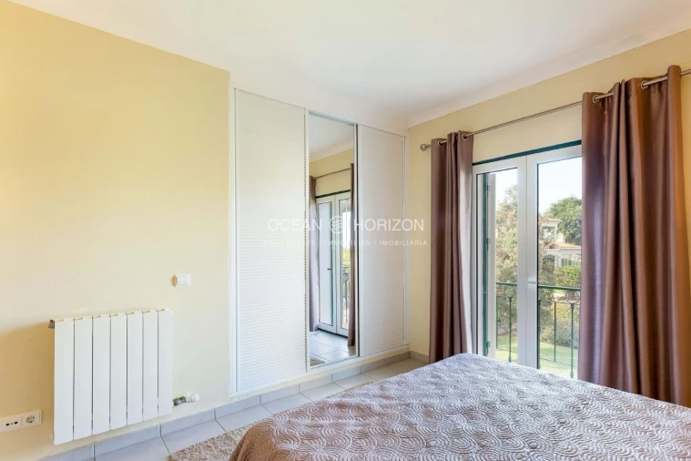 Apartamento T2 para Venda em Estômbar e Parchal Foto 13