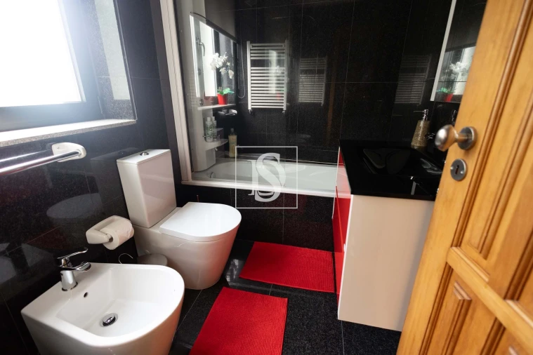 Quinta T5 para Venda em Ventosa e Cova Foto 46