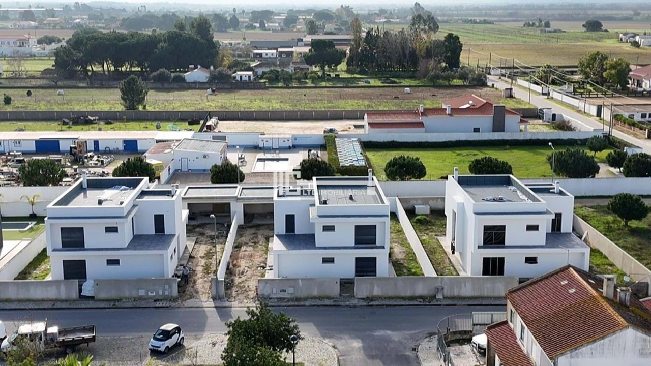 Moradia T4 para Venda em Salvaterra de Magos e Foros de Salvaterra Foto 15