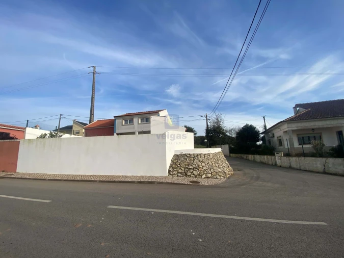 Moradia T3 para Venda em Peral Foto 15