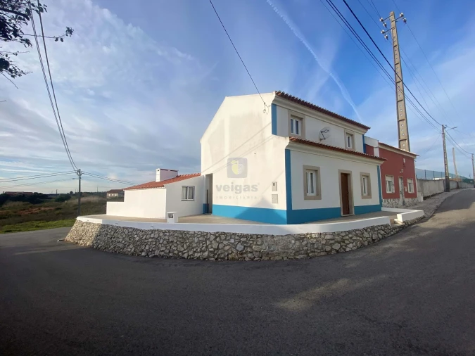 Moradia T3 para Venda em Peral Foto 17