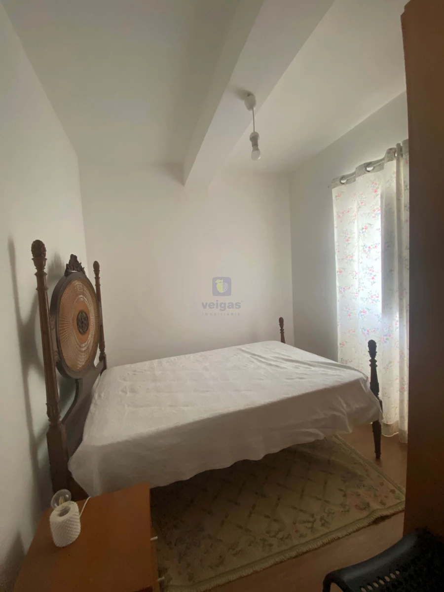 Moradia T3 para Venda em Peral Foto 14