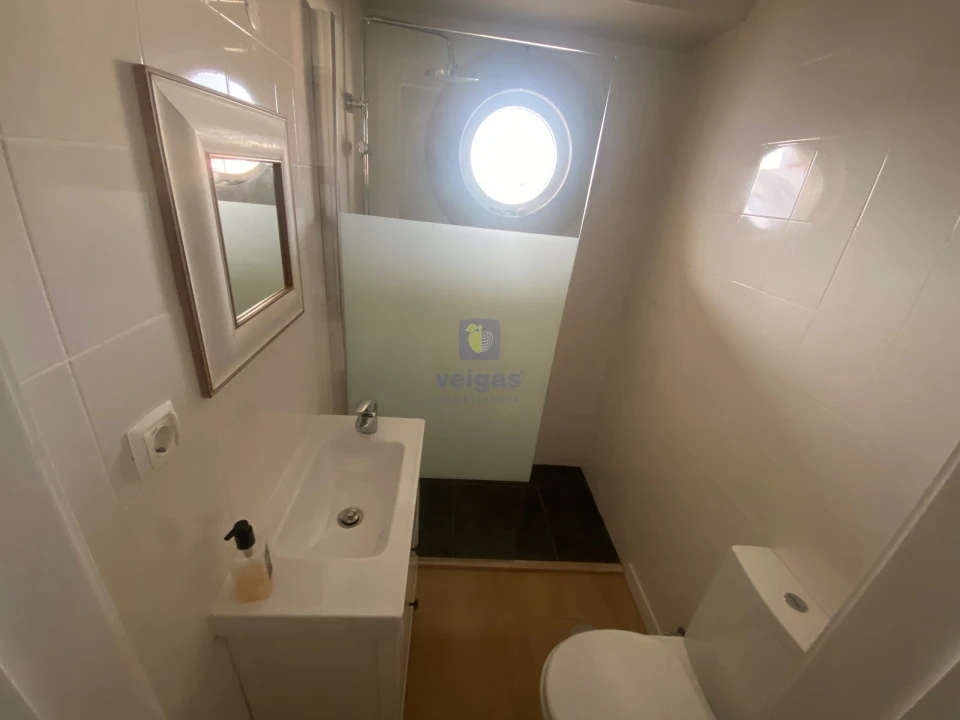 Moradia T3 para Venda em Peral Foto 8