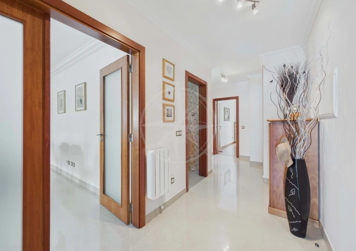 Apartamento T2 para Venda em Tavira (Santa Maria e Santiago) Foto 3