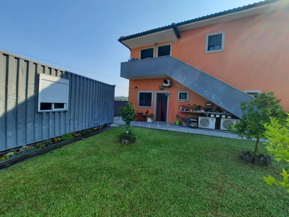 Moradia T3 para Venda em Areias, Sequeirô, Lama e Palmeira Foto 8