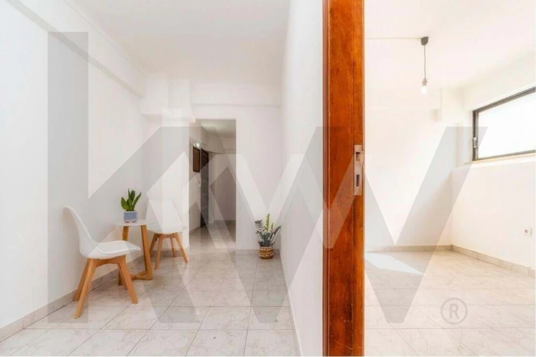 Garagem para Venda em Faro (Sé e São Pedro) Foto 24